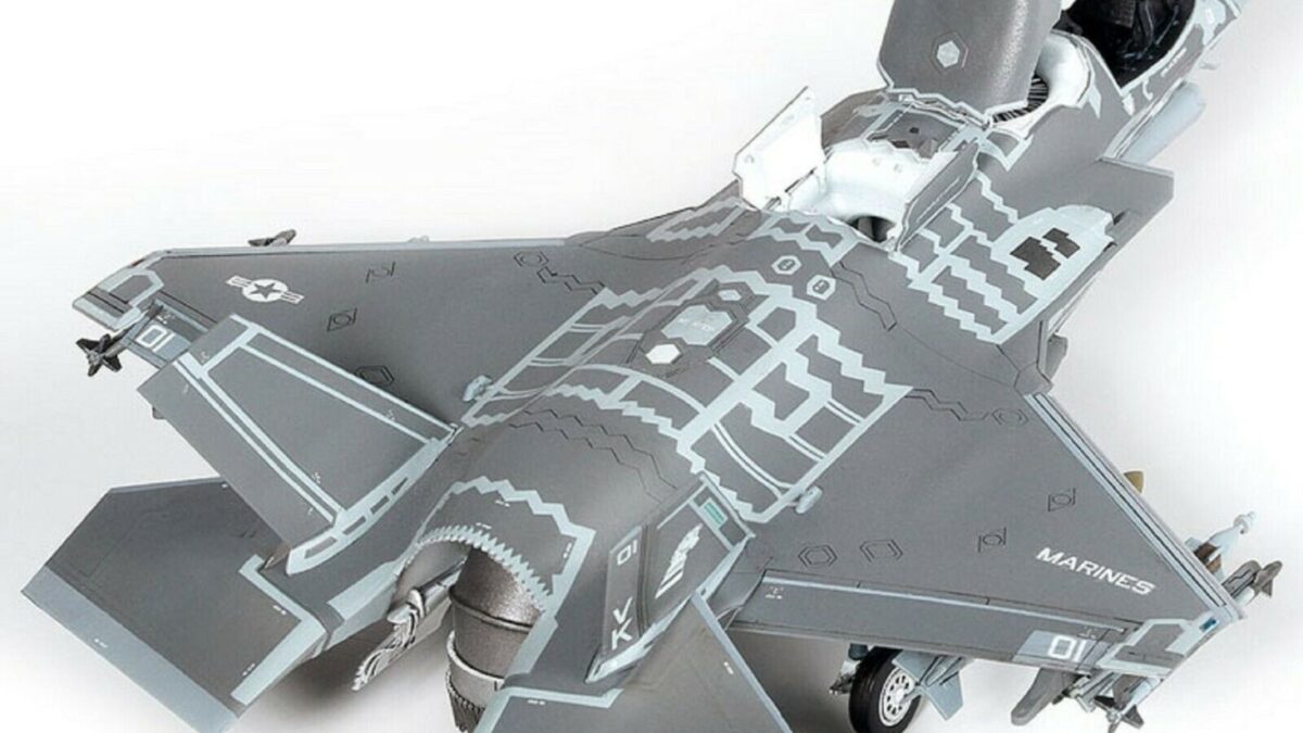 GREEN KNIGHTS 記念コイン F-35B LIGHTNING II USMC F-35B VMFA-121 