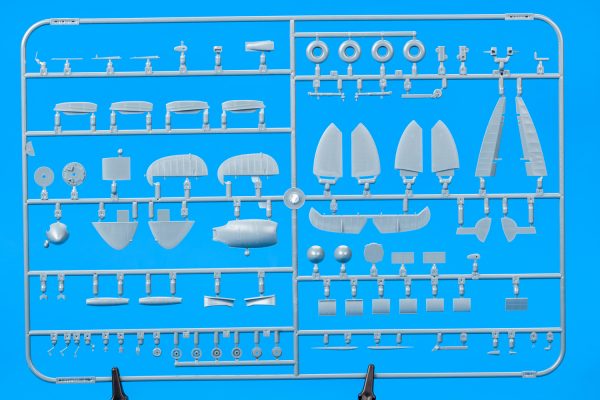 Eduard : THE SPITFIRE STORY : Limited Edition : 1/48 Scale - Image 8