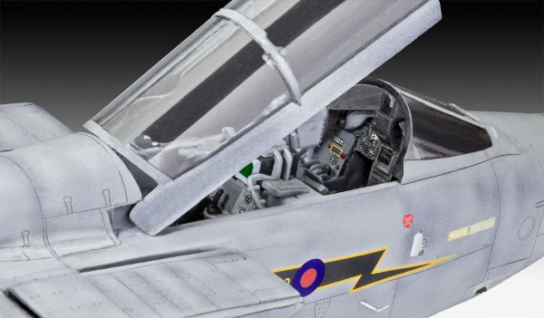 Revell : Tornado F.3 ADV : 1/48 Scale - Image 2