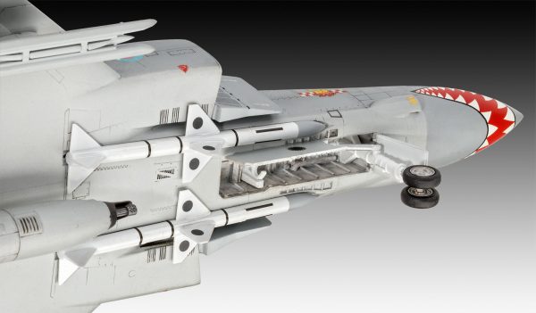 Revell : British Phantom FGR Mk.2 : 1/48 Scale - Image 7