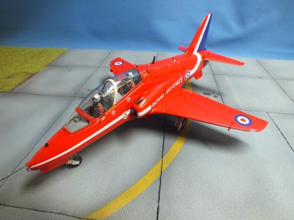 Airfix : BAe Hawk T1 Trainer Red Arrows : 1/48 Scale Model : Basic Step By Step Video Build - Image 4