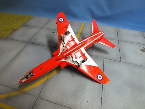 Airfix : BAe Hawk T1 Trainer Red Arrows : 1/48 Scale Model : Basic Step By Step Video Build - Image 3