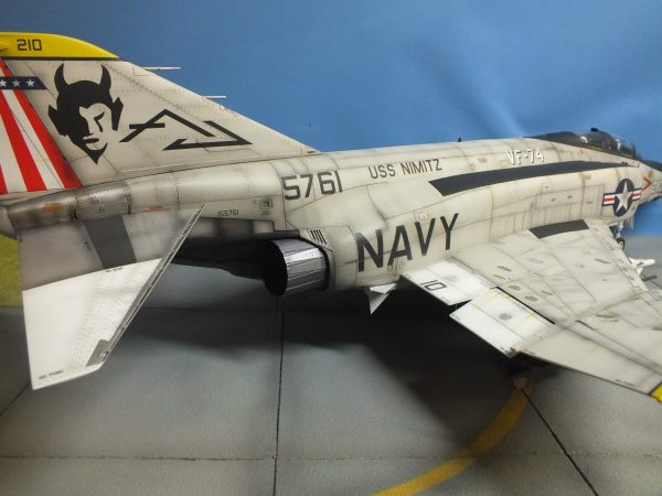 Tamiya : McDonnell Douglas F-4J Phantom II Marines : 1/32 Scale - Image 5