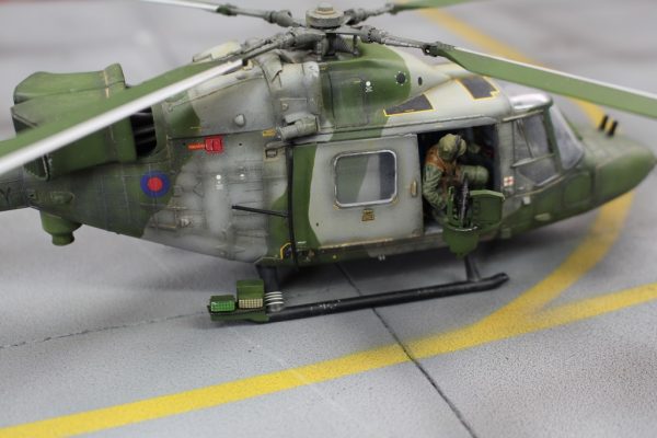 Airfix : Westland Lynx AH.7 : 1/48 Scale Model : Advanced Step By Step Video Build - Image 5