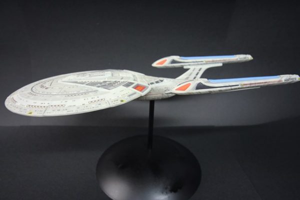 AMT : USS-Enterprise NCC-1701-E : 1/2500 Scale Model : Advanced Step By Step Video Build - Image 2