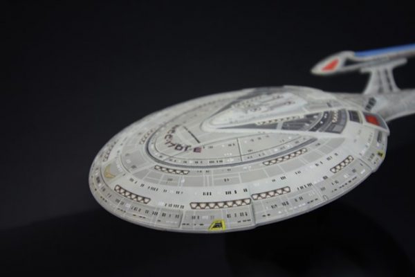 AMT : USS-Enterprise NCC-1701-E : 1/2500 Scale Model : Advanced Step By Step Video Build - Image 8