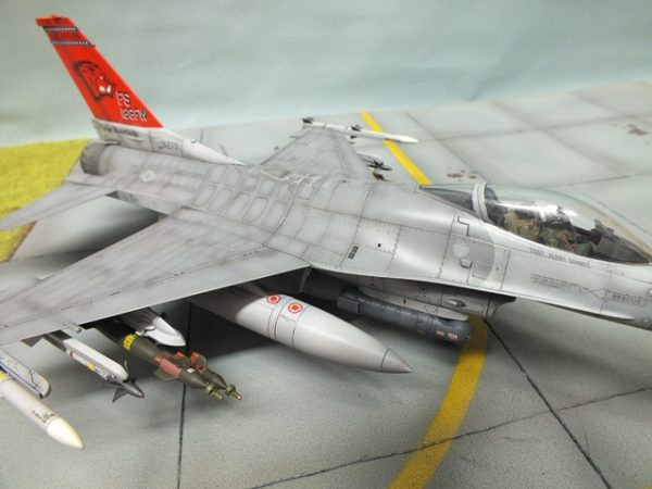 Tamiya : Lockheed Martin F-16C [Block 25/32] Fighting Falcon ANG : 1/48 Scale - Image 4