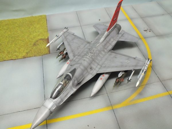 Tamiya : Lockheed Martin F-16C [Block 25/32] Fighting Falcon ANG : 1/48 Scale - Image 10