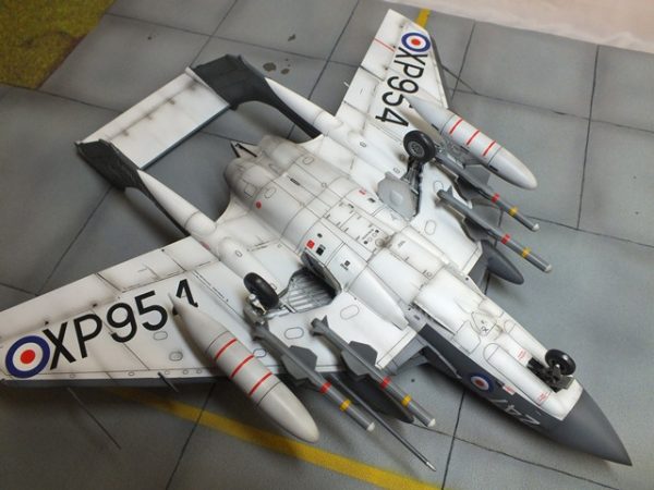 Airfix : de Havilland Sea Vixen FAW.2 : Advanced Step By Step Build : 1/48 Scale Model - Image 12