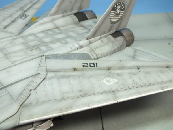 HobbyBoss : F-14D Super Tomcat : 1/48 Scale Model : Advanced Step By Step Video Build - Image 9