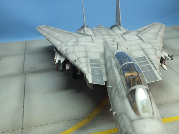 HobbyBoss : F-14D Super Tomcat : 1/48 Scale Model : Advanced Step By Step Video Build - Image 7