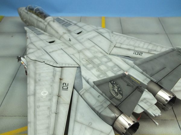 HobbyBoss : F-14D Super Tomcat : 1/48 Scale Model : Advanced Step By Step Video Build - Image 4