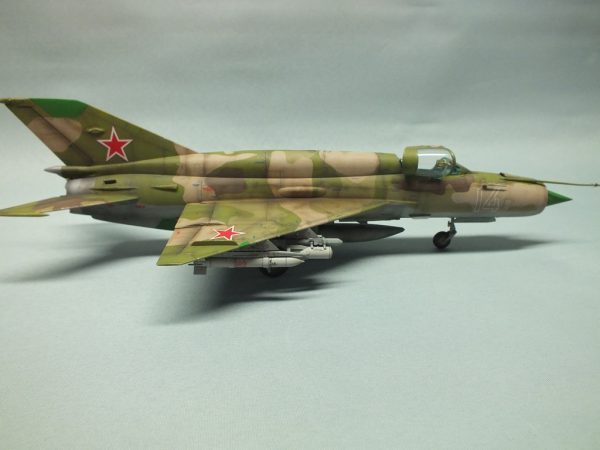 Eduard : Mig-21 SMT : 1/48 Scale Model : Intermediate Step By Step Video Build - Image 6