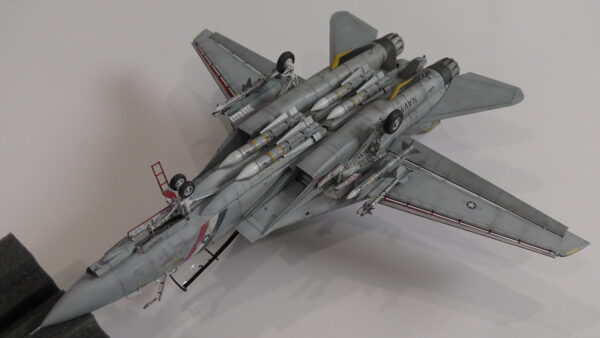AMK : F-14D Super Tomcat : 1/48 Scale Model : Basic Step By Step Video Build - Image 6