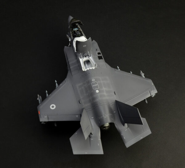 Italeri : F-35 B Lightning II : 1/48 Scale - Image 11