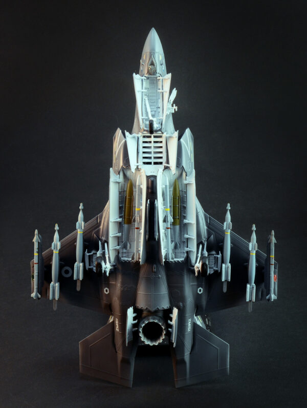 Italeri : F-35 B Lightning II : 1/48 Scale - Image 13