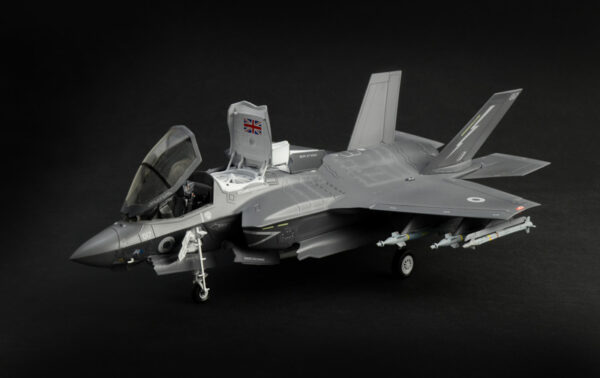 Italeri : F-35 B Lightning II : 1/48 Scale - Image 8
