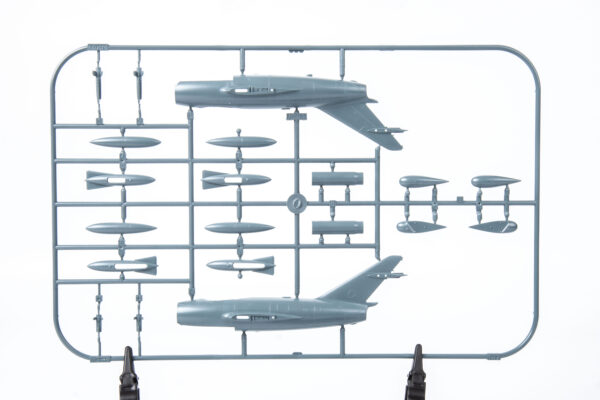 Eduard : Mig-15bis : WEEKEND edition : 1/72 Scale - Image 6